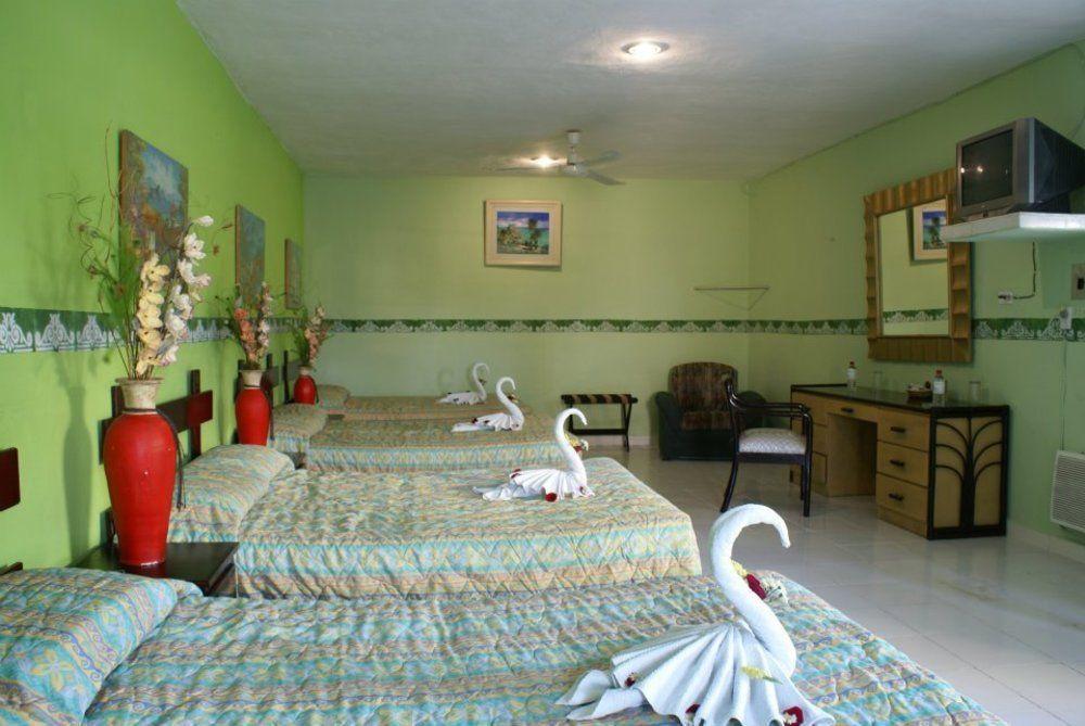 OYO Hotel Addy Tulum Exterior foto